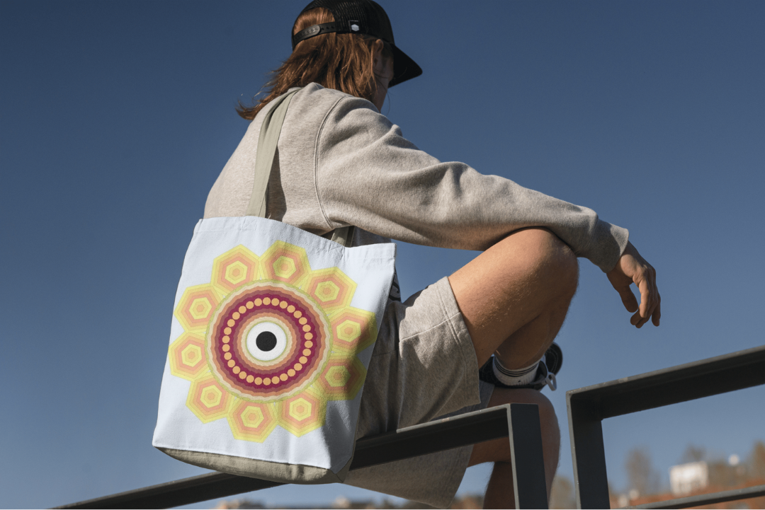 Wandering Eyes tote bag — applied composition